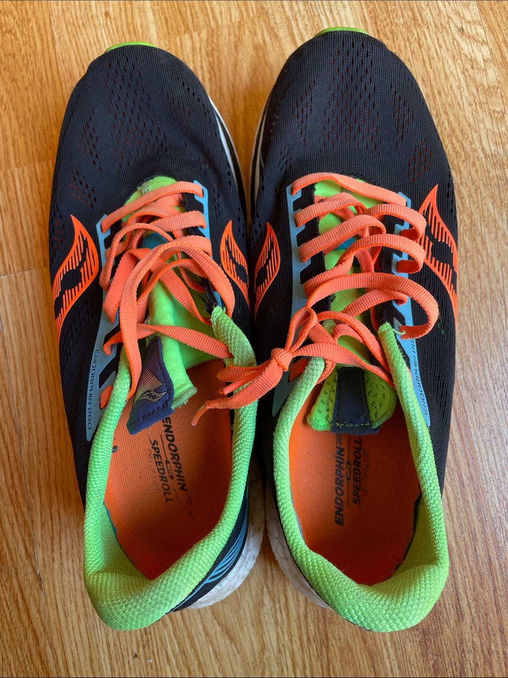 Saucony Endorphin Pro Men's Running Shoes - Black with Orange & Neon Green - Picture 2 of 8